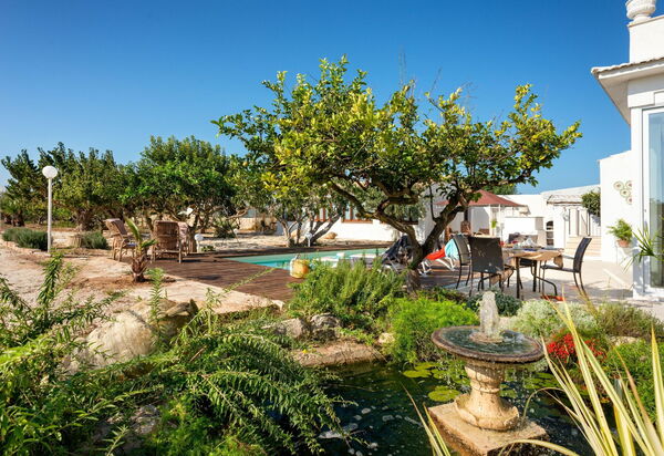 Villa Della Memoria: Activities, Balcony / Terrace / Patio, Building Exterior, Pool, Spring, Summer