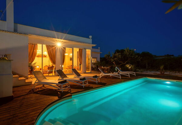 Villa Della Memoria: Activities, Balcony / Terrace / Patio, Building Exterior, Pool, Spring, Summer