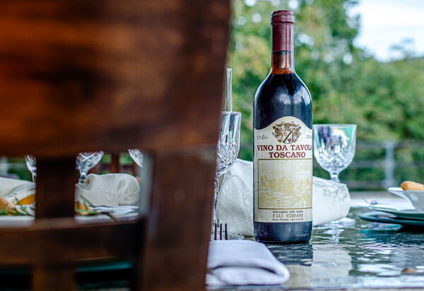 Villa Le Croci: Attività, Balcone / Terrazza / Patio, Caratteristiche, Dettagli della stanza, Entrata Principale, Estate, Esterni, Piscina, Primavera, Servizi