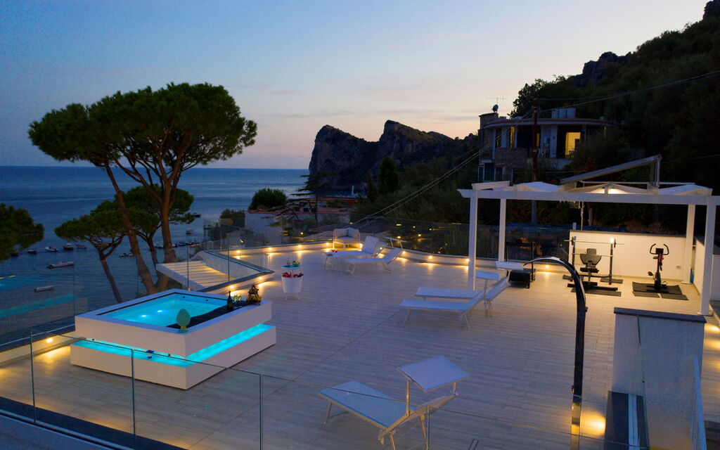 Villa Neri