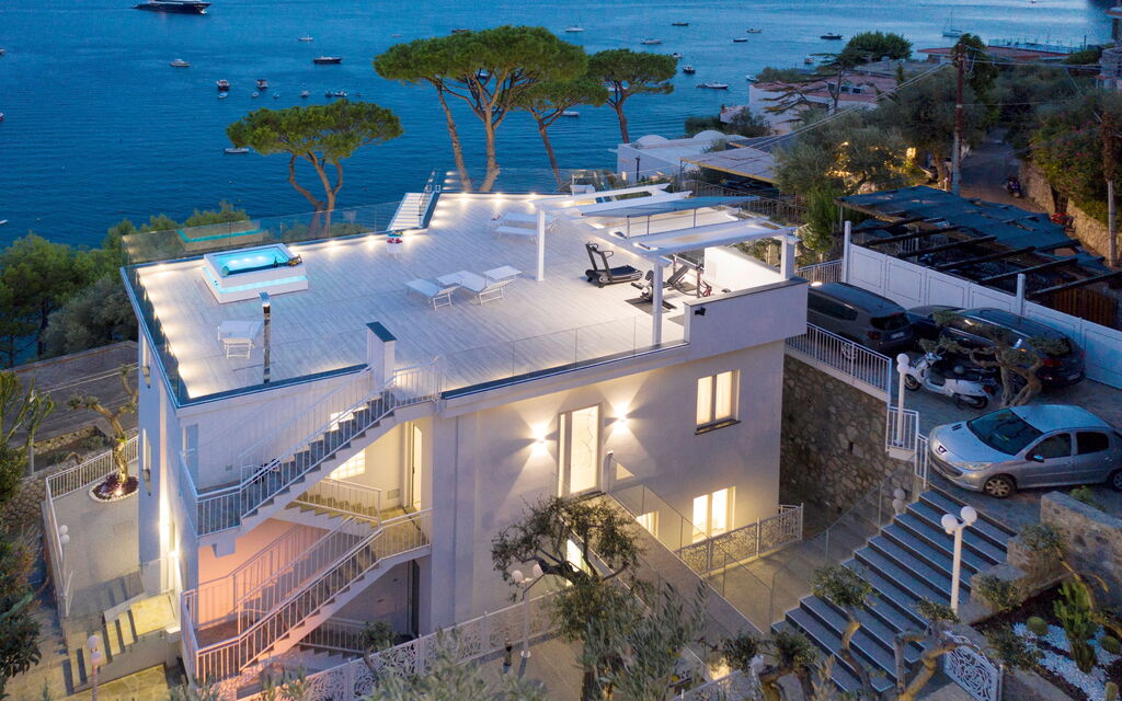 Villa Neri