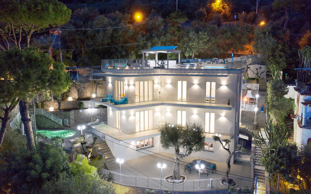 Villa Neri