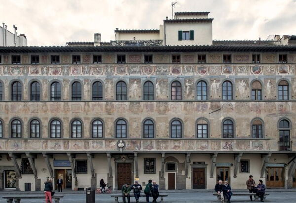 Palazzo Delle Croci: all'aperto, Attività, Caratteristiche, Estate, Primavera, Servizi