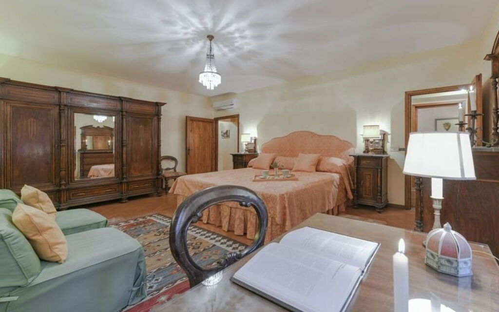 Palazzo Delle Croci - 