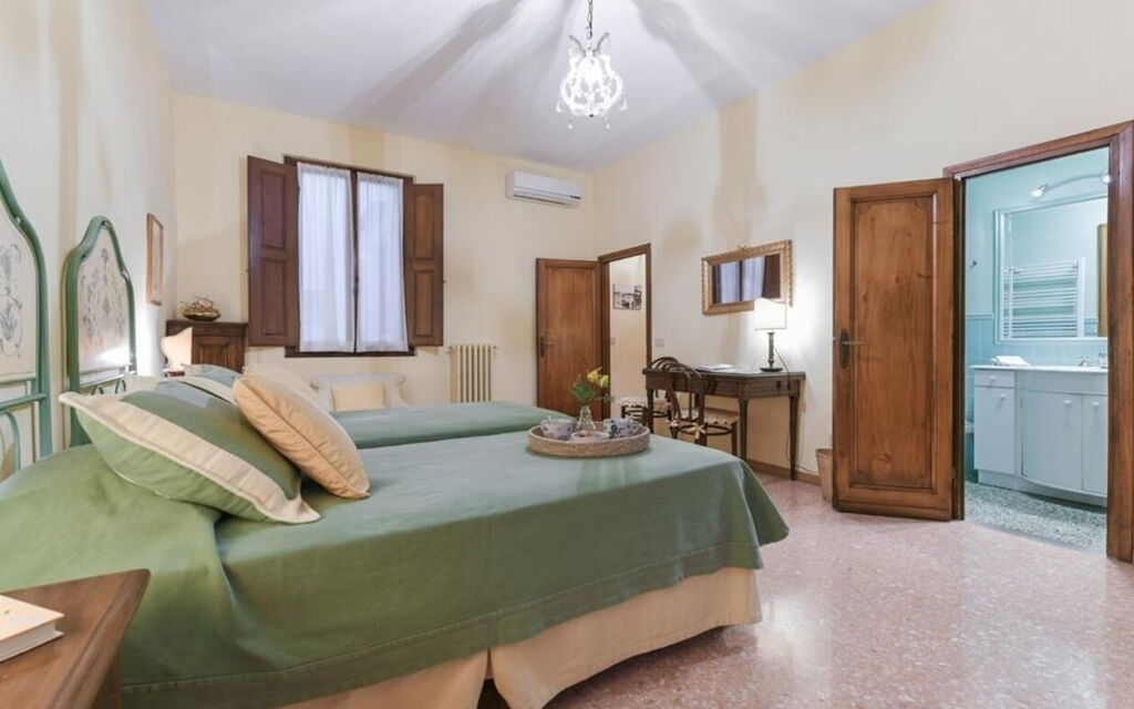 Palazzo Delle Croci - 