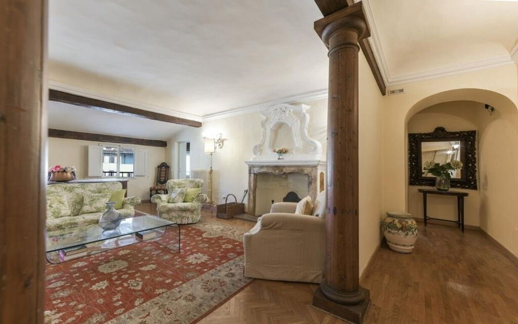 Palazzo Delle Croci - 