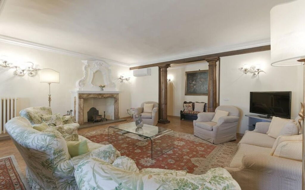 Palazzo Delle Croci - 