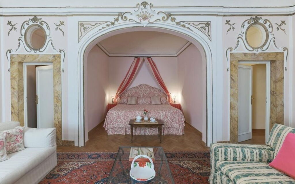 Palazzo Delle Croci - 