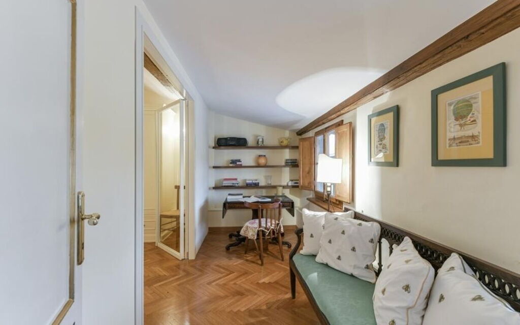 Palazzo Delle Croci - 