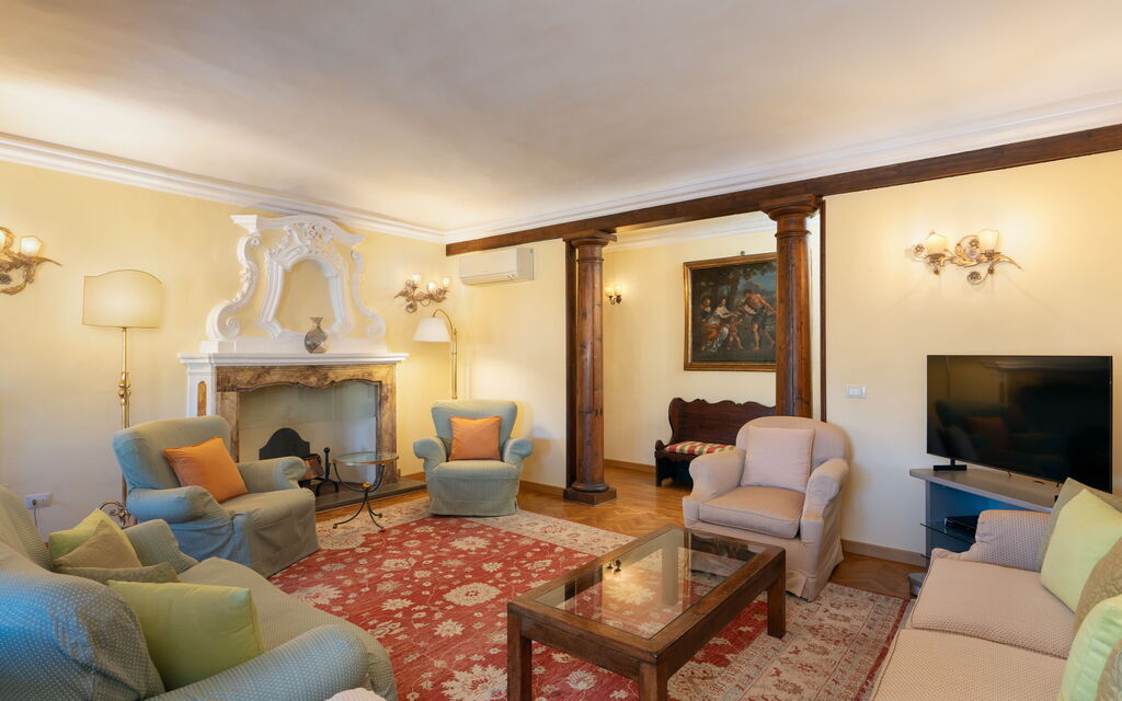 Palazzo Delle Croci - 