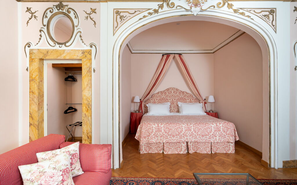 Palazzo Delle Croci - 