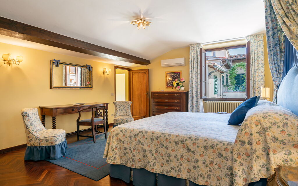 Palazzo Delle Croci - 