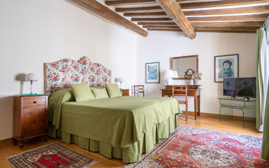 Palazzo Delle Croci - 