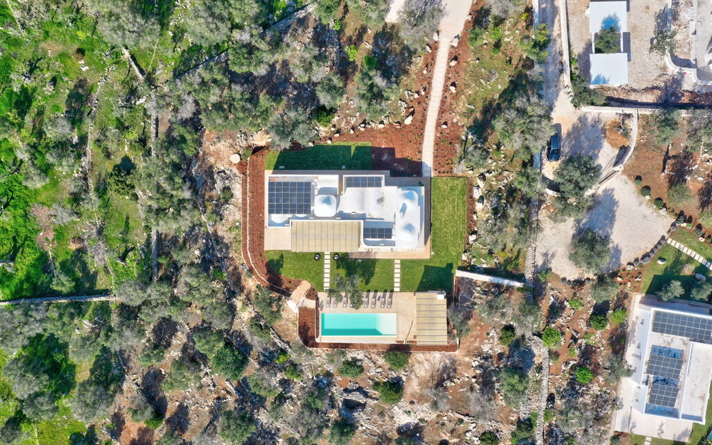 Villa Trullo Il Pajaro: Activities, Amenities, Balcony / Terrace / Patio, Building Exterior, Garden, Kitchen, Main Entrance, Pool, Spring, Summer