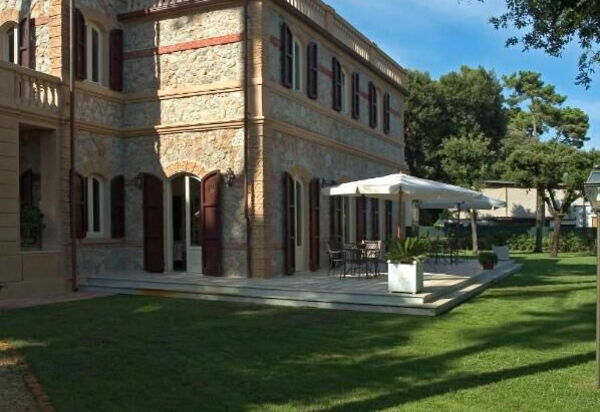 Villa Emma: Attività, Balcone / Terrazza / Patio, Benessere, Caratteristiche, Cibo, Entrata Principale, Estate, Esterni, Primavera, Servizi