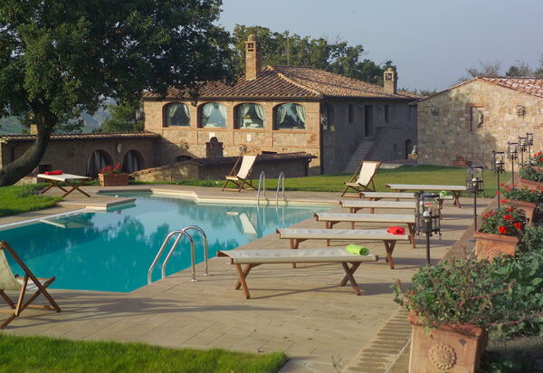 Villa Fontanini: Activities, Amenities, Building Exterior, Main Entrance, Pool, Spring, Summer