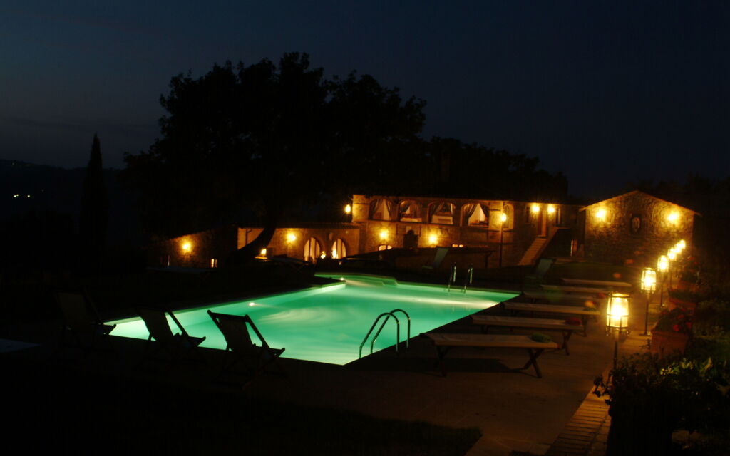 Villa Fontanini: Activities, Amenities, Building Exterior, Main Entrance, Pool, Spring, Summer