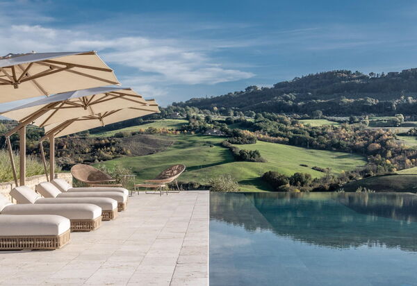 Villa Tessaroni: all'aperto, Attività, Balcone / Terrazza / Patio, Benessere, Camera da letto, Caratteristiche, Entrata Principale, Estate, Esterni, Idromassaggio, Primavera, Shopping