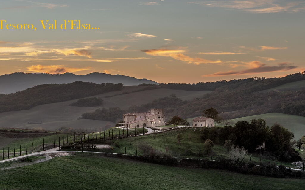 Villa Tessaroni: all'aperto, Attività, Balcone / Terrazza / Patio, Benessere, Camera da letto, Caratteristiche, Entrata Principale, Estate, Esterni, Idromassaggio, Primavera, Shopping