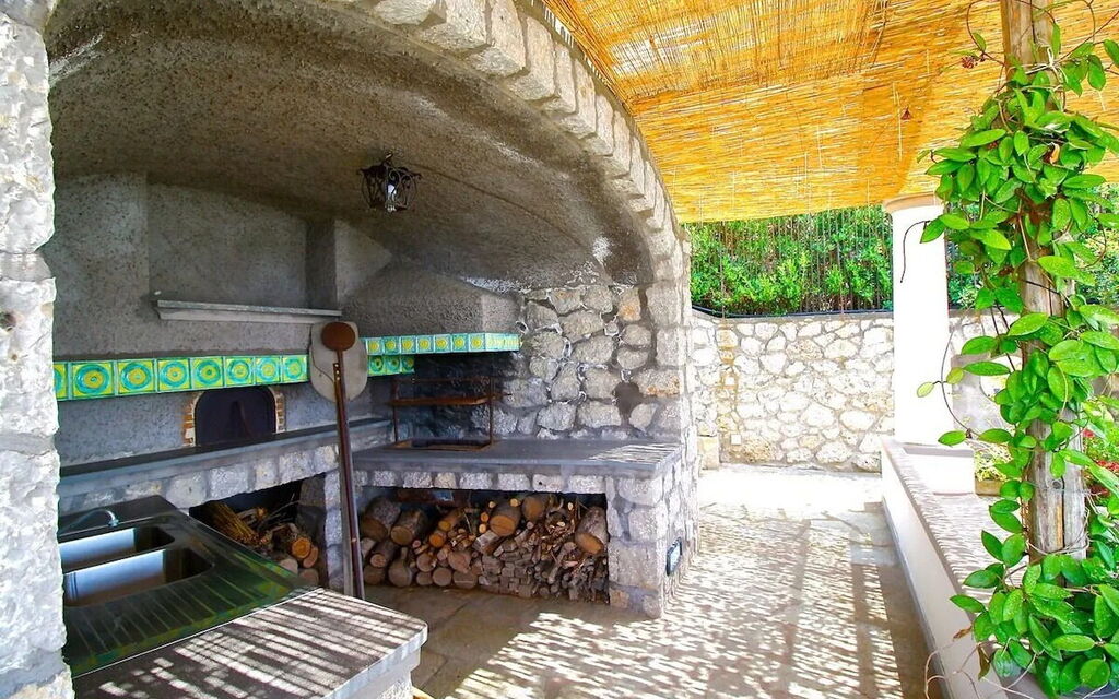 Villa Merighi: Attività, Bagno, Caratteristiche, Estate, Esterni, Giardino, Piscina, Primavera