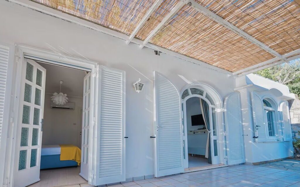 Villa Merighi: Attività, Bagno, Caratteristiche, Estate, Esterni, Giardino, Piscina, Primavera