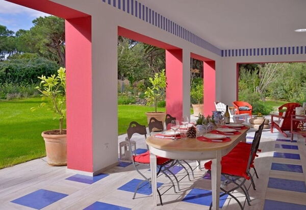 Villa Rossa: Attività, Bagno, Balcone / Terrazza / Patio, Caratteristiche, Estate, Esterni, Giardino, Piscina, Primavera