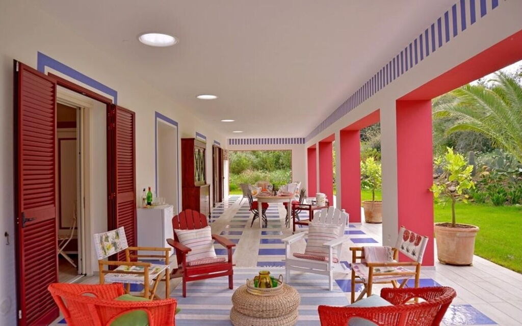 Villa Rossa: Attività, Bagno, Balcone / Terrazza / Patio, Caratteristiche, Estate, Esterni, Giardino, Piscina, Primavera