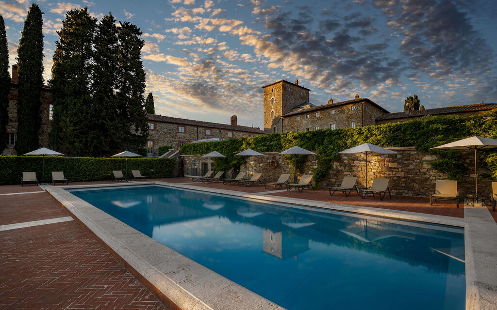 Villa Nero Scopeti: Activities, Balcony / Terrace / Patio, Building Exterior, Garden, Main Entrance, Spring, Summer