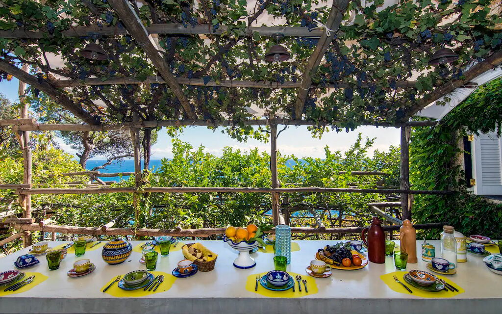 Villa Maiolica: Attività, Balcone / Terrazza / Patio, Benessere, Dettagli della stanza, Estate, Esterni, Giardino, Piscina, Primavera