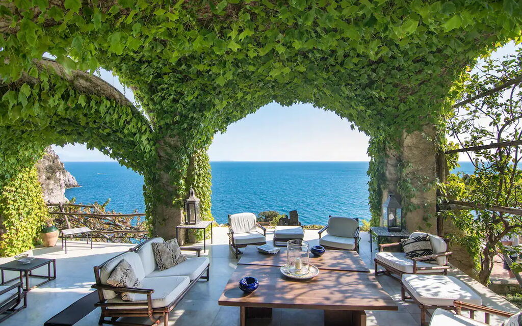 Villa Maiolica: Attività, Balcone / Terrazza / Patio, Benessere, Dettagli della stanza, Estate, Esterni, Giardino, Piscina, Primavera