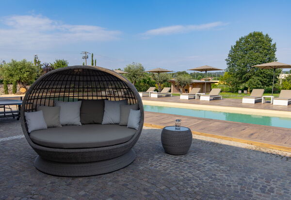Villa Mocasina: Activities, Amenities, Balcony / Terrace / Patio, Building Exterior, Golf, Pool, Spring, Summer, Wellness