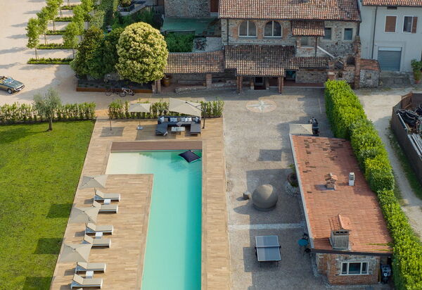 Villa Mocasina: Activities, Amenities, Balcony / Terrace / Patio, Building Exterior, Golf, Pool, Spring, Summer, Wellness