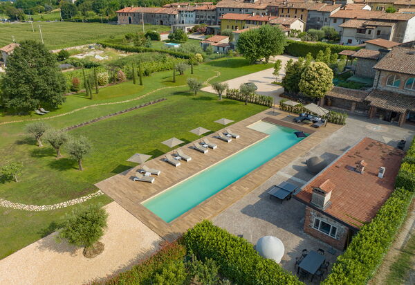 Villa Mocasina: Activities, Amenities, Balcony / Terrace / Patio, Building Exterior, Golf, Pool, Spring, Summer, Wellness