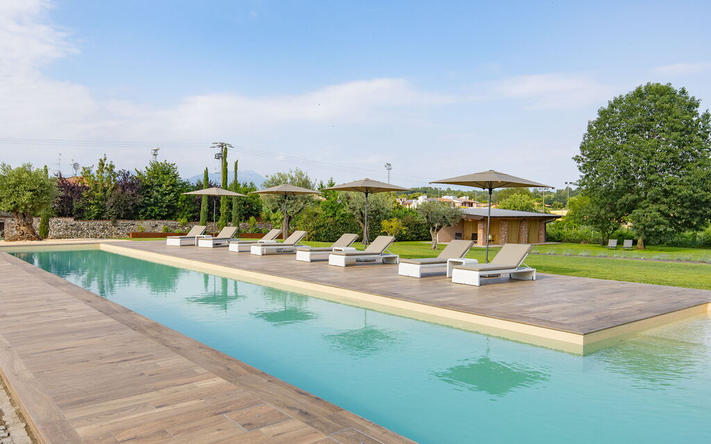 Villa Mocasina: Attività, Balcone / Terrazza / Patio, Benessere, Caratteristiche, Estate, Esterni, Golf, Piscina, Primavera