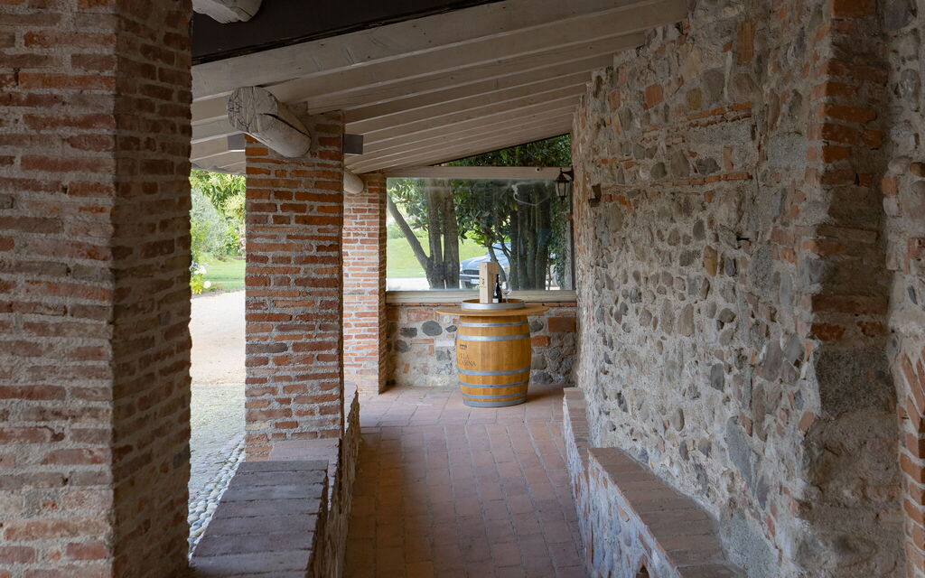 Villa Mocasina: Attività, Balcone / Terrazza / Patio, Benessere, Caratteristiche, Estate, Esterni, Golf, Piscina, Primavera