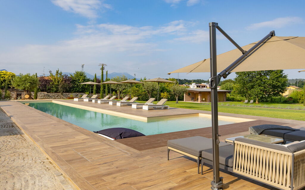Villa Mocasina: Attività, Balcone / Terrazza / Patio, Benessere, Caratteristiche, Estate, Esterni, Golf, Piscina, Primavera