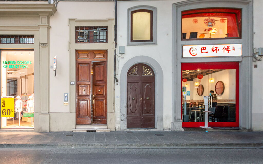 Casa Rondinelli: Activities, Amenities, Autumn, Building Exterior, City, Spring, Summer, Winter