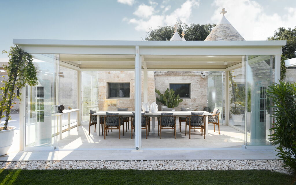 Villa Moretti: Building Exterior, Pool, Spring, Summer