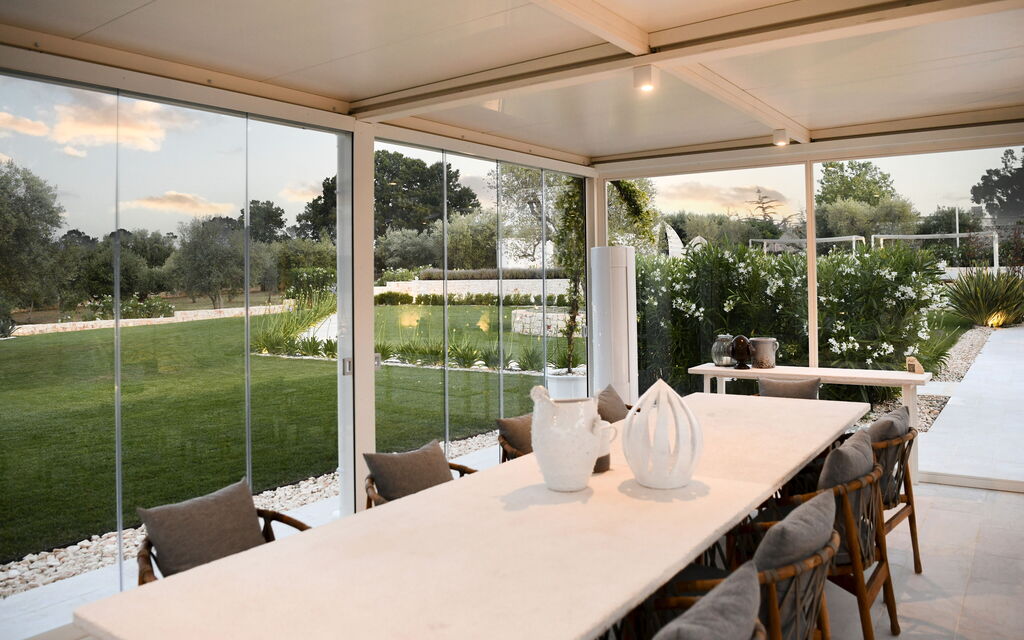 Villa Moretti: Building Exterior, Pool, Spring, Summer