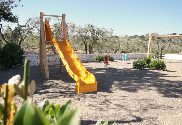 Villa Damer: Activities, Amenities, Building Exterior, Main Entrance, Spring, Summer, Wellness
