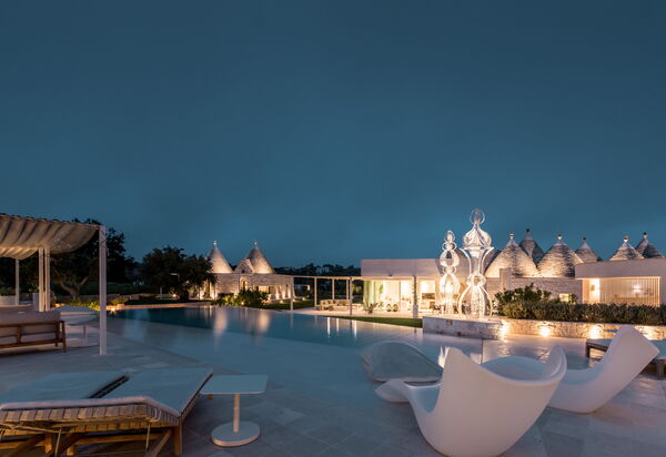 Villa Damer: Activities, Amenities, Building Exterior, Main Entrance, Spring, Summer, Wellness