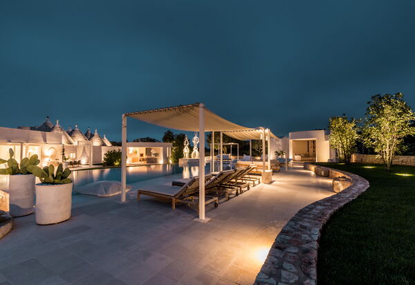Villa Damer: Activities, Amenities, Building Exterior, Main Entrance, Spring, Summer, Wellness