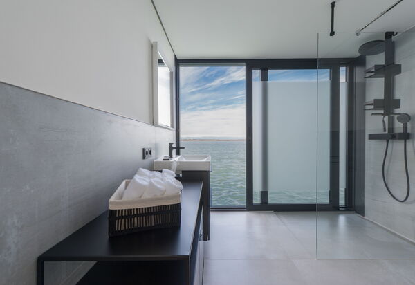 Venice Escape Water Loft