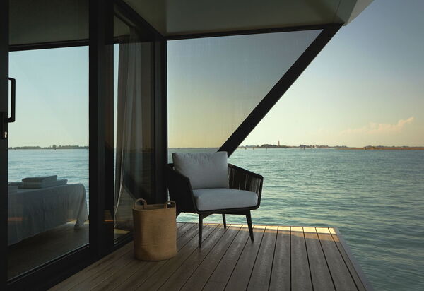 Venice Escape Water Loft