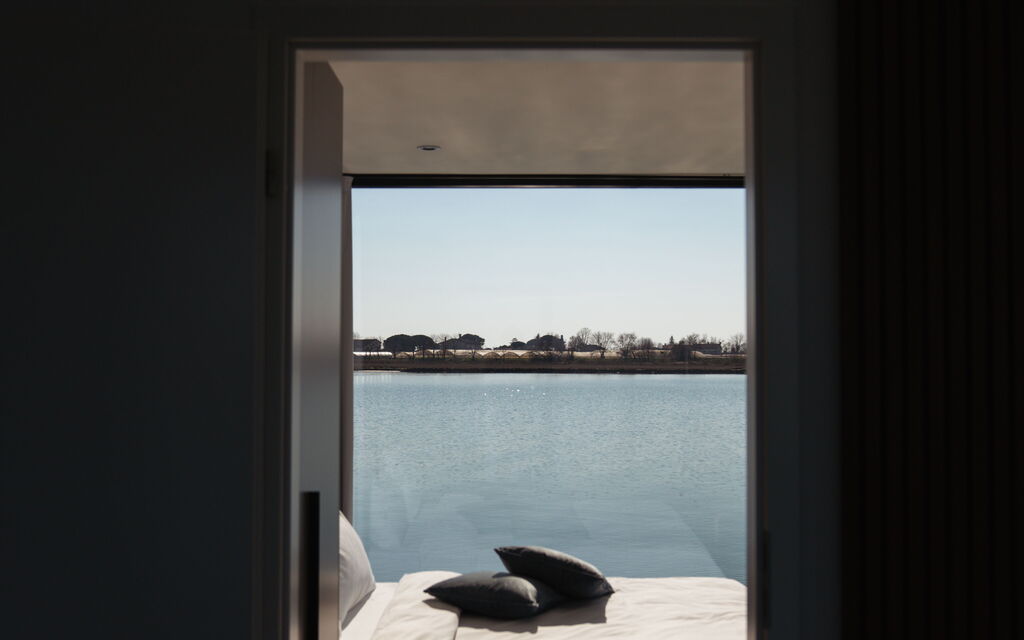Venice Escape Water Loft
