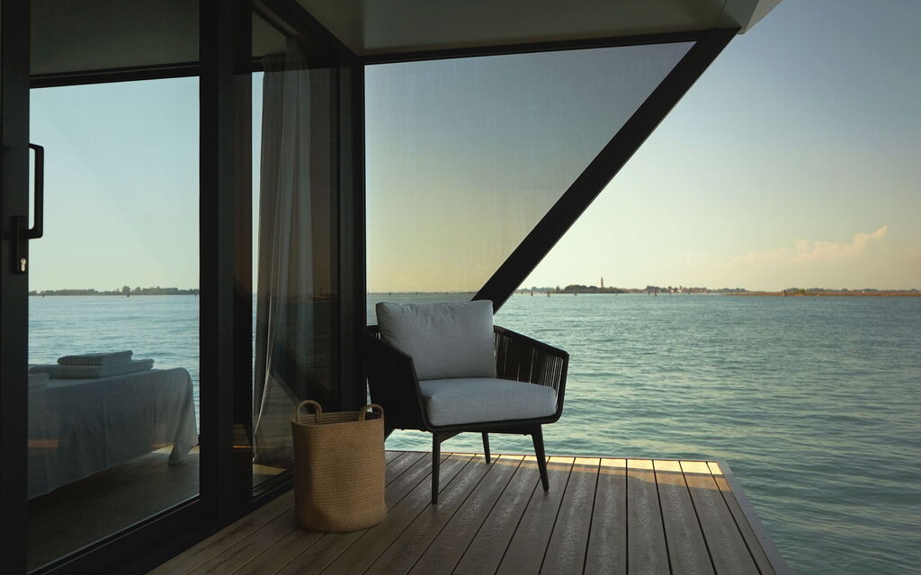 Venice Escape Water Loft