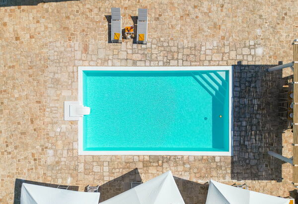Villa Macchie: Activities, Balcony / Terrace / Patio, Building Exterior, Garden, Main Entrance, Pool, Spring, Wellness