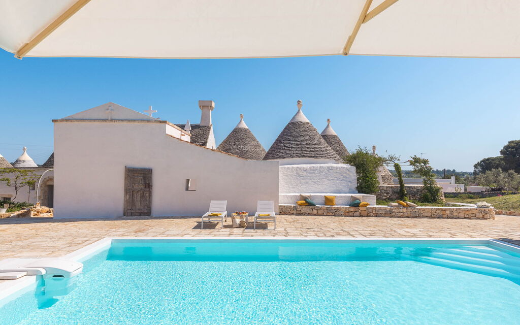 Villa Macchie: Activities, Balcony / Terrace / Patio, Building Exterior, Garden, Main Entrance, Pool, Spring, Wellness
