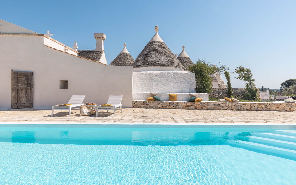 Villa Macchie: Activities, Balcony / Terrace / Patio, Building Exterior, Garden, Main Entrance, Pool, Spring, Wellness