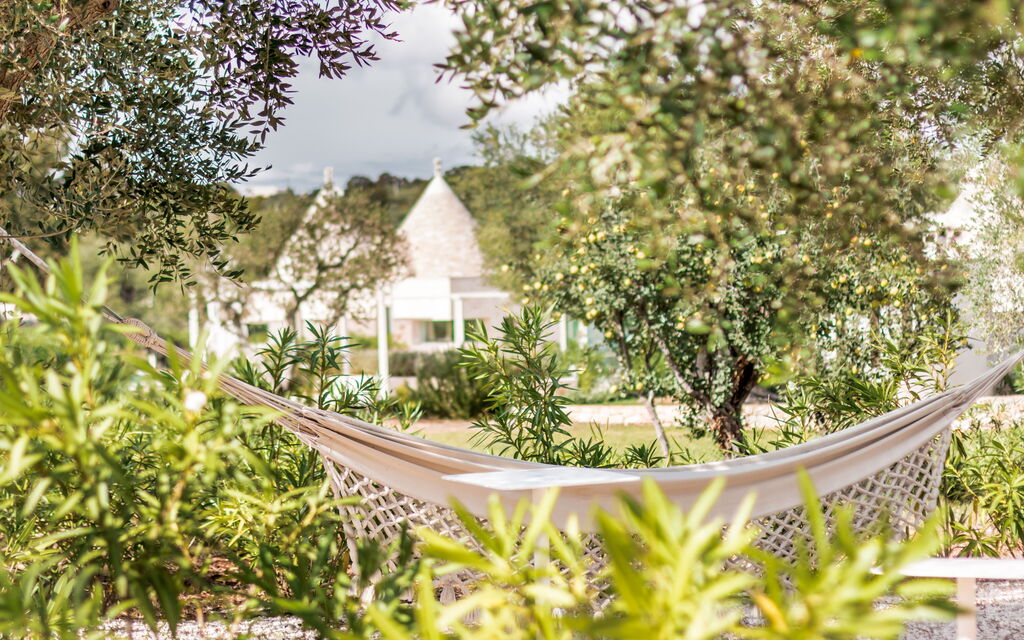 Villa Cisterna: Activities, Amenities, Balcony / Terrace / Patio, Bathroom, Building Exterior, Facilities, Garden, Pool, Spring, Summer